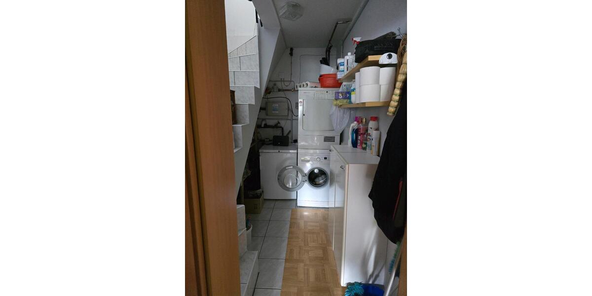 Etagenwohnung Wiehl - 3 Zimmer, 93 m&sup2;, 950&euro; | Angebot:26305489
