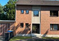 Gepflegtes 2 Familienhaus in Bestlage in Bergheim