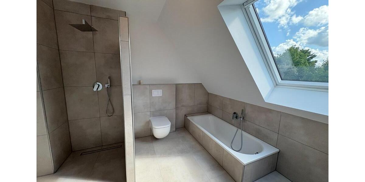 Reihenhaus Bünde - 5 Zimmer, 145 m&sup2;, 1.595&euro; | Angebot:25254950