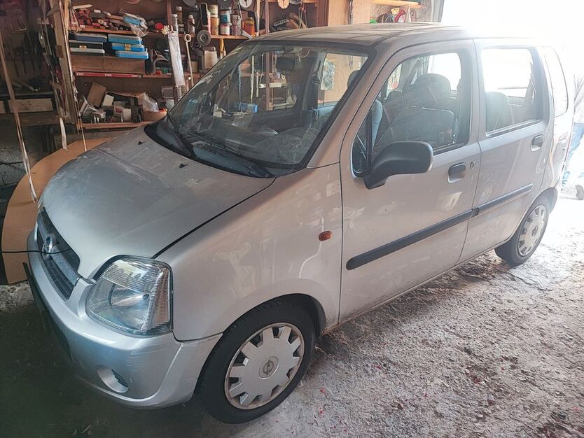 Opel Agila 174.000 km 650 € Hahn 56244