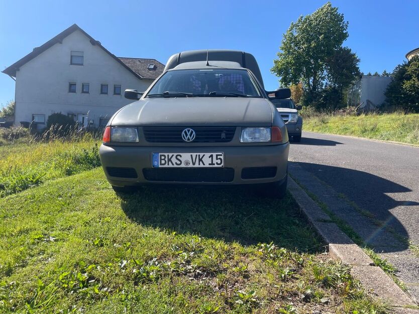 VW Caddy 299.614 km 2.499 € Malborn 54426