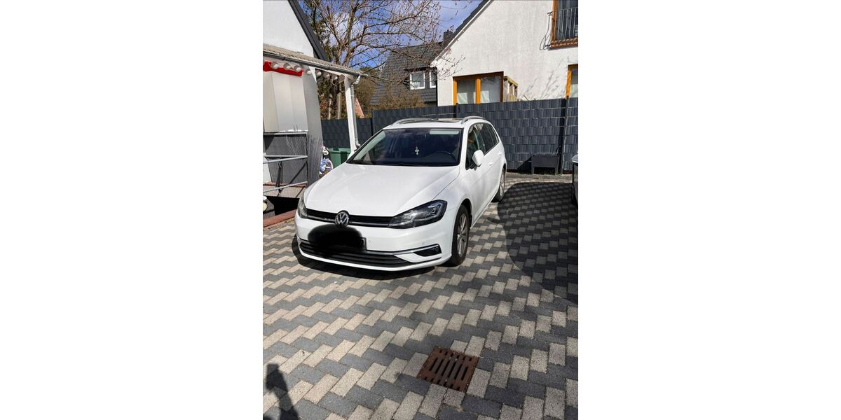 VW Golf 176.000 km 11.800 &euro; Sereetz 23611