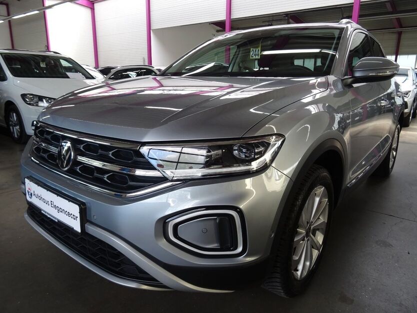 VW T-Roc 25.388 km 27.949 € Holzgerlingen bei Stuttgart 71088