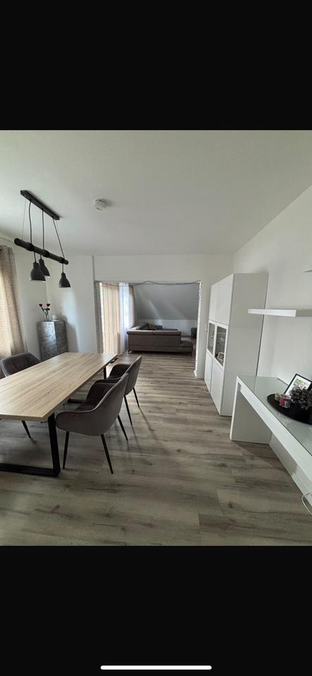 Großzügige Wohnung mit Ausbachmöglichkeit zimmer