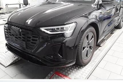 Audi Q8 37.400 km 45.480 &euro; Nürnberg 90411