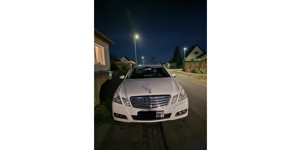 Mercedes-Benz E 220 279.999 km 10.999 &euro; Oranienburg 16515