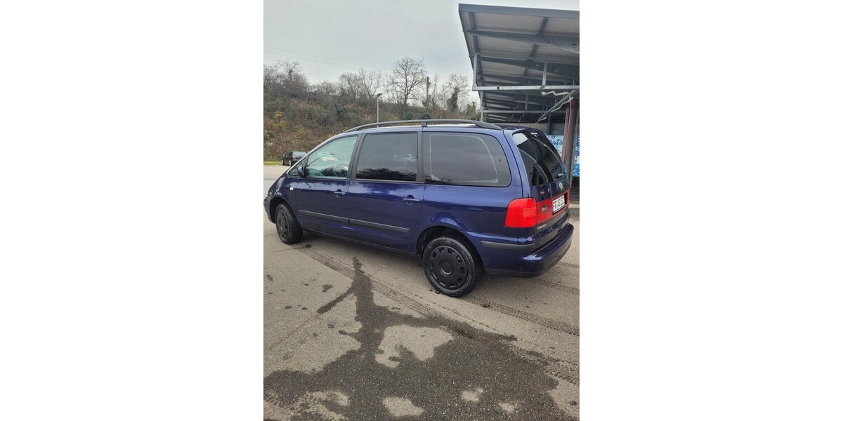 VW Sharan 127.000 km 1.650 &euro; Neuenburg am Rhein 79395