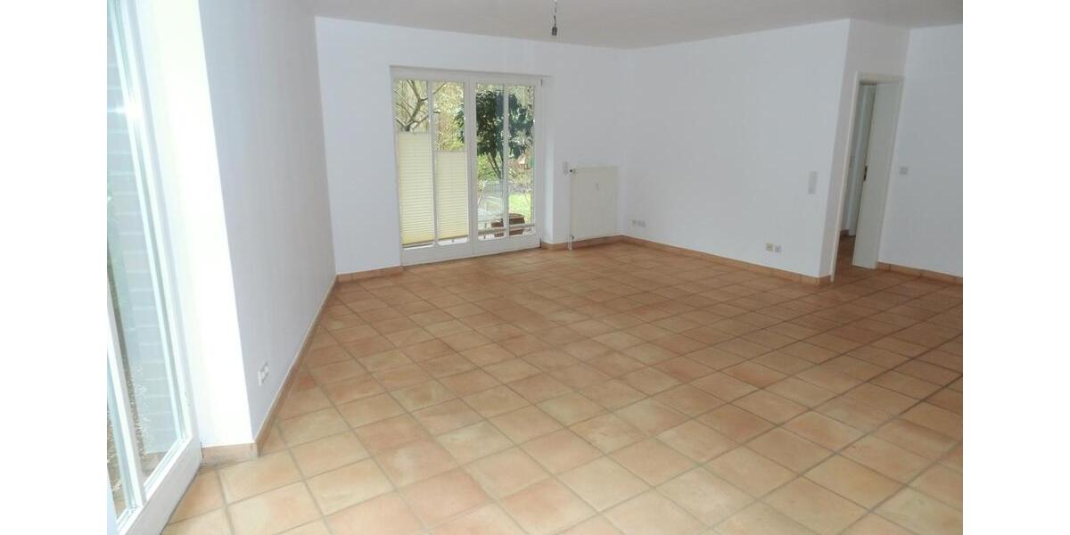 Erdgeschoßwohnung Hamburg Altona - 3 Zimmer, 121 m&sup2;, 2.925&euro; | Angebot:26397027