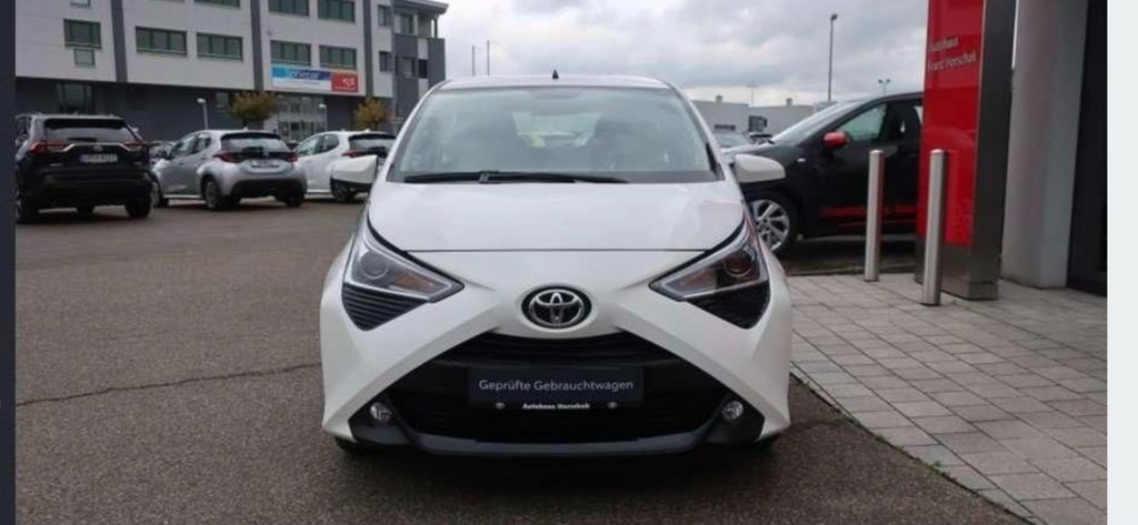 Toyota Aygo (X) 53.000 km 9.500 € Köngen 73257