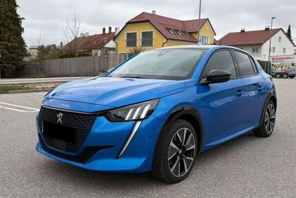 Peugeot e-208 80.600 km 14.895 &euro; Gondelsheim 75053
