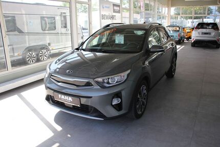 Kia Stonic 46.682 km 13.990 € Mühlhausen 99974