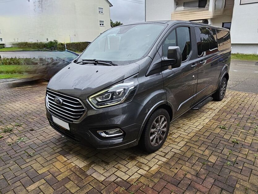 Ford Tourneo Custom 76.670 km 32.000 € Sulzbach an der Murr 71560