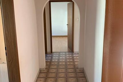 3 ZIMMER WOHNUNG MIT GARAGE 3 zimmer