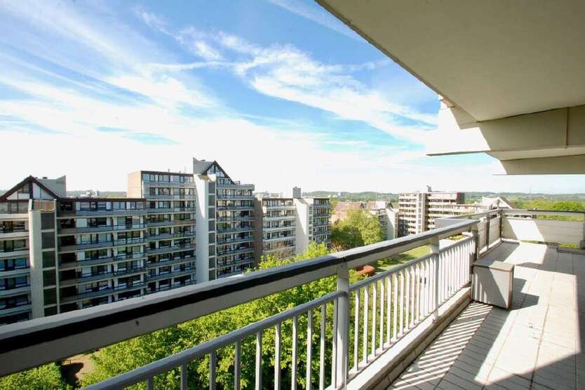 Wohnung zum Kaufen in Köln 435.000 € 131.37 m²