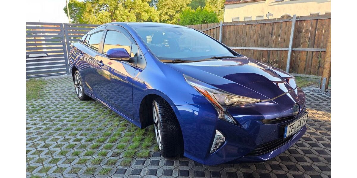 Toyota Prius 137.156 km 16.000 &euro; Am Mellensee 15838