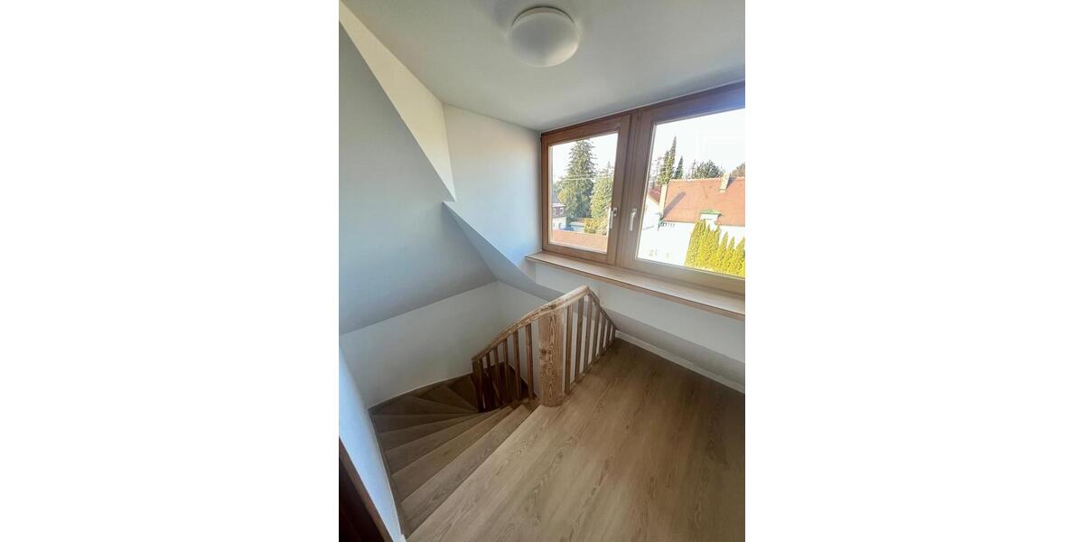 Dachgeschoßwohnung Haar - 2 Zimmer, 53 m&sup2;, 1.650&euro; | Angebot:25362031