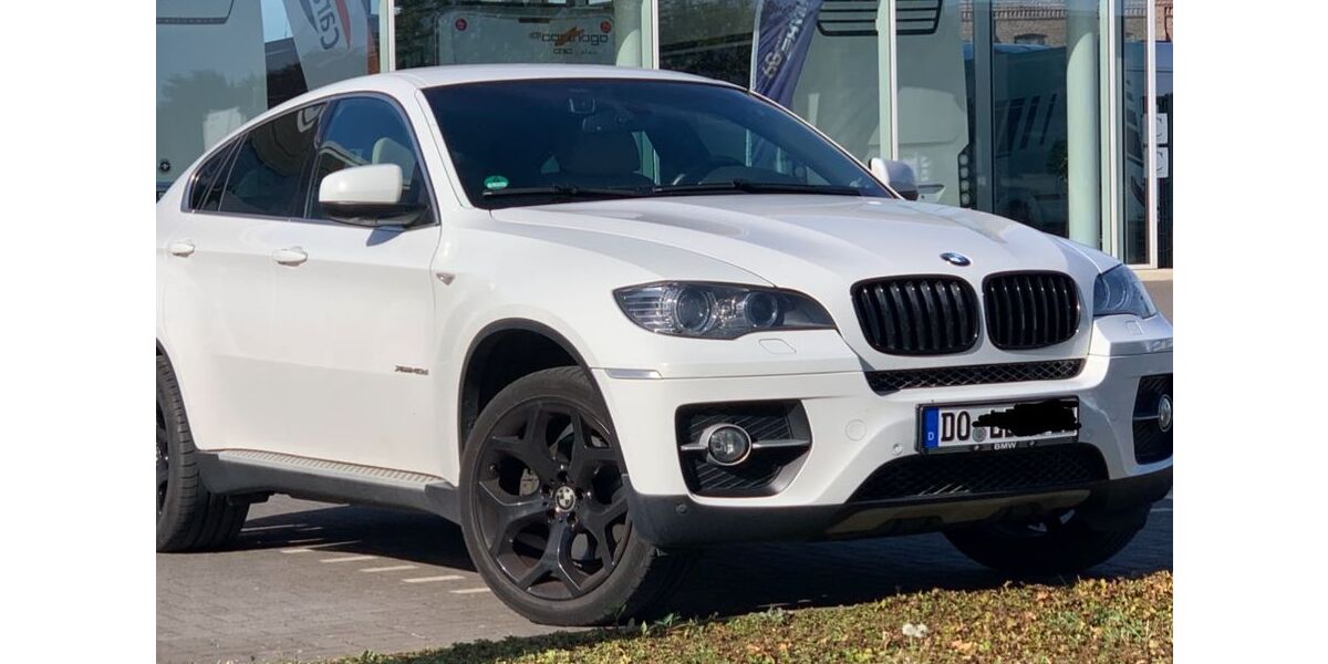 BMW X6 233.000 km 20.300 &euro; Dortmund 44329