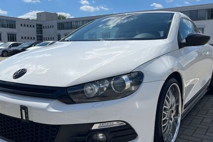 VW Scirocco 194.000 km 5.900 &euro; Leipzig 04207