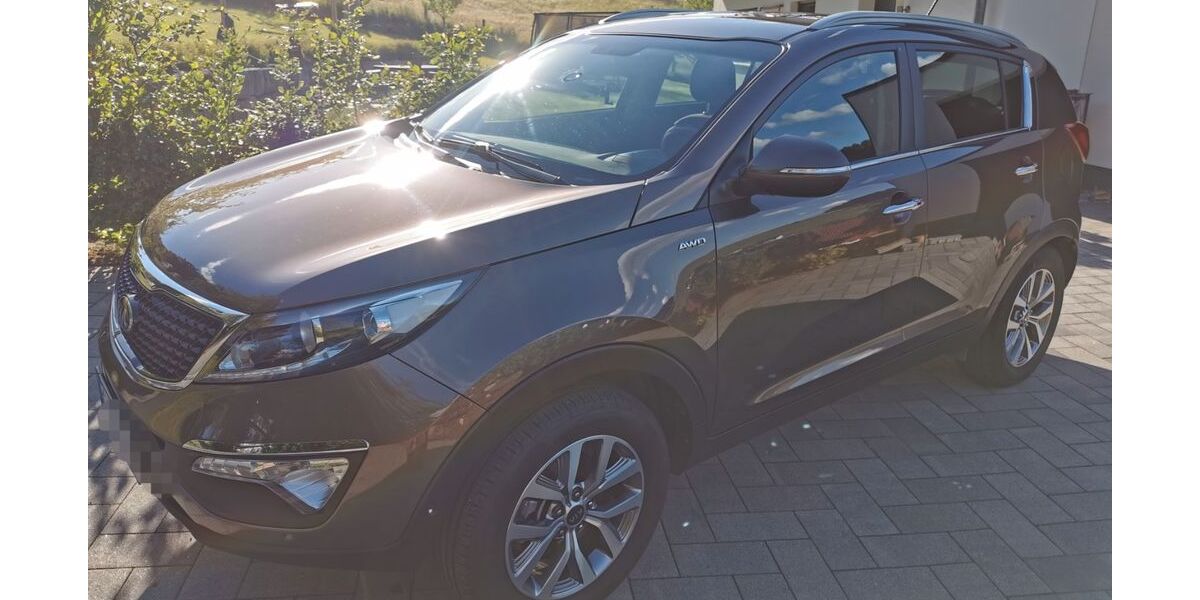 Kia Sportage 126.700 km 9.999 &euro; Medebach 59964