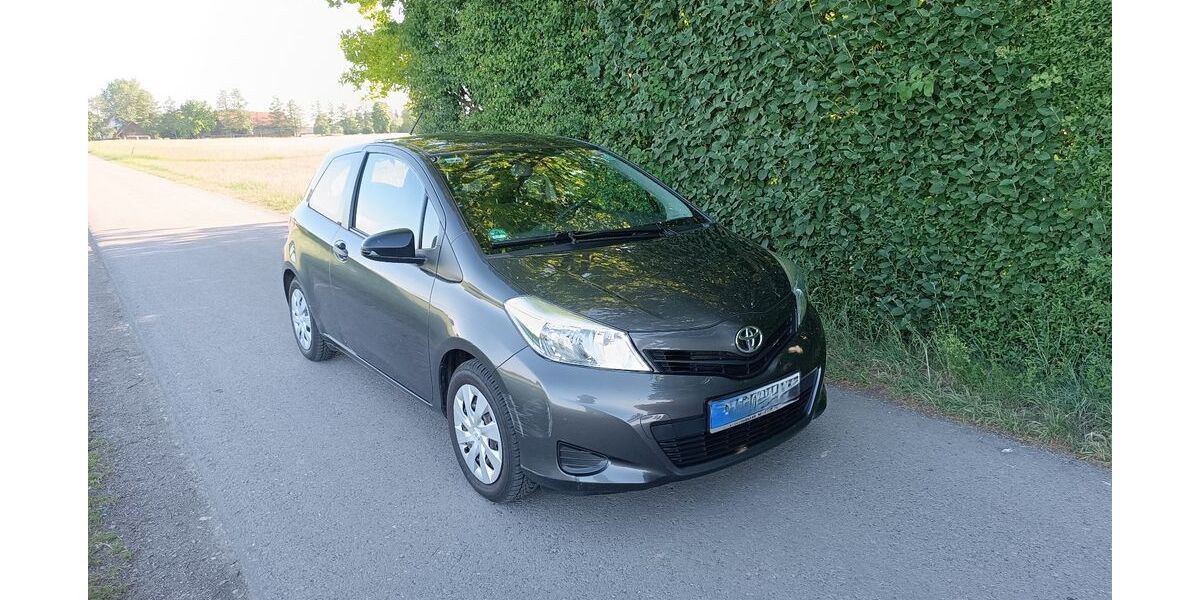Toyota Yaris 136.000 km 2.850 &euro; Türkheim 86842