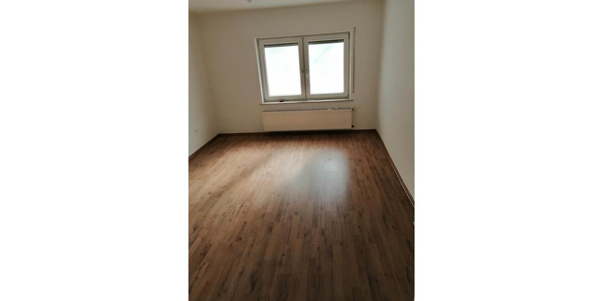 Einfamilienhaus Furth im Wald - 4 Zimmer, 105 m&sup2;, 1.100&euro; | Angebot:26599247