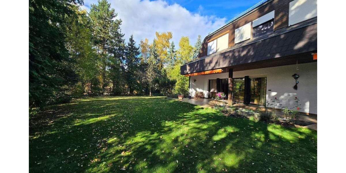 Einfamilienhaus Weiden in der Oberpfalz Lerchenfeld - 7 Zimmer, 320 m&sup2;, 689.000&euro; | Angebot:26816310