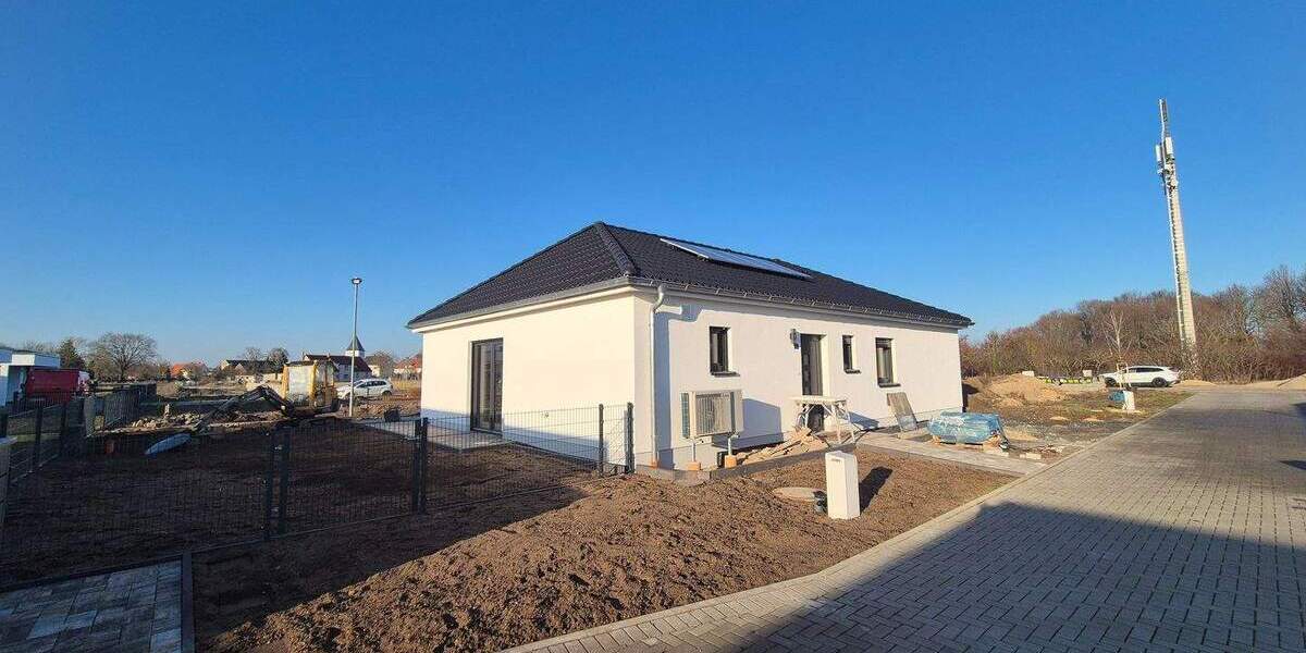 Bungalow Löbnitz - 4 Zimmer, 110 m&sup2;, 1.500&euro; | Angebot:24180833