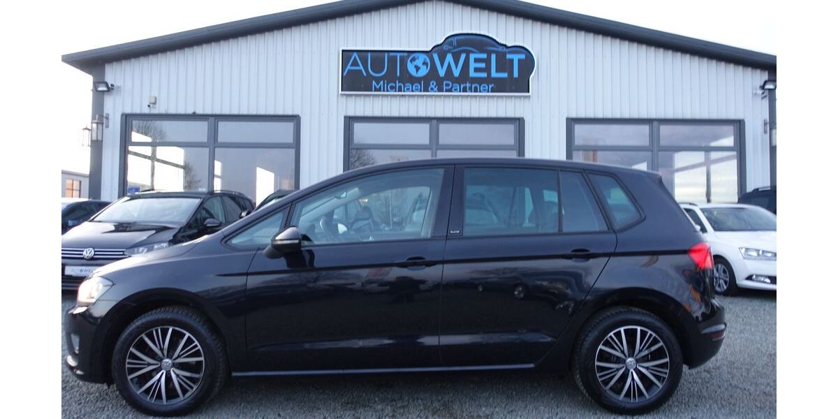 VW Golf Sportsvan 111.467 km 10.680 &euro; Beckdorf 21643