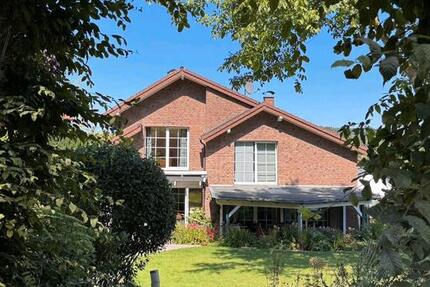 Haus Kall - 5 Zimmer, 303 m&sup2;, 560.000&euro; | Angebot:25992380