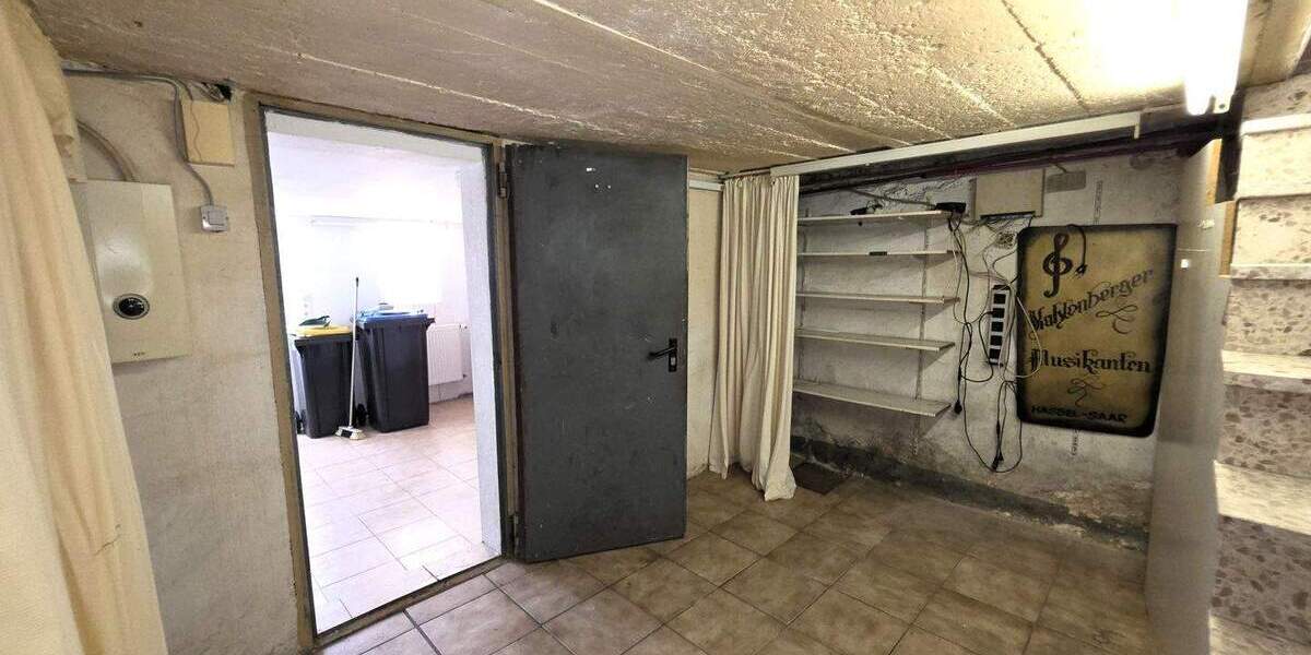Doppelhaushälfte Saarland - Quierschied Fischbach - 5 Zimmer, 145 m&sup2;, 199.000&euro; | Angebot:25846095