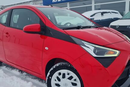 Toyota Aygo (X) 70.900 km 7.690 &euro; Harzgerode OT Königerode 06493