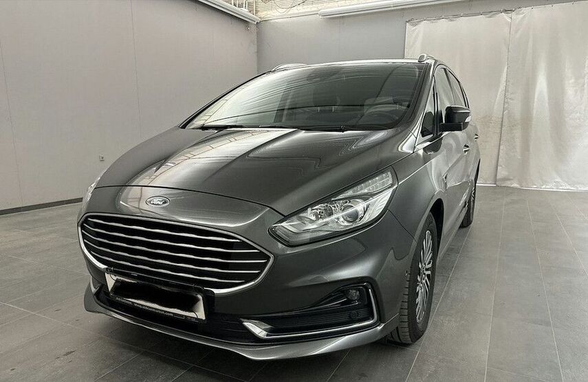 S-Max