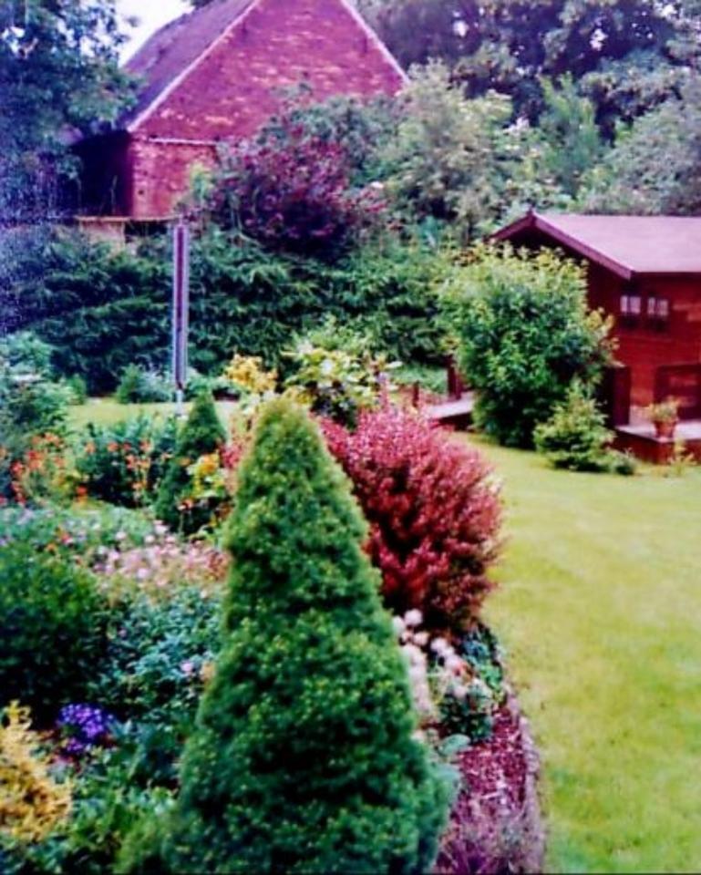 Teilsaniertes Haus mit 120 m² Wfl. und Garten zu verkaufen!
