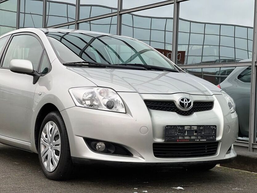 Auris
