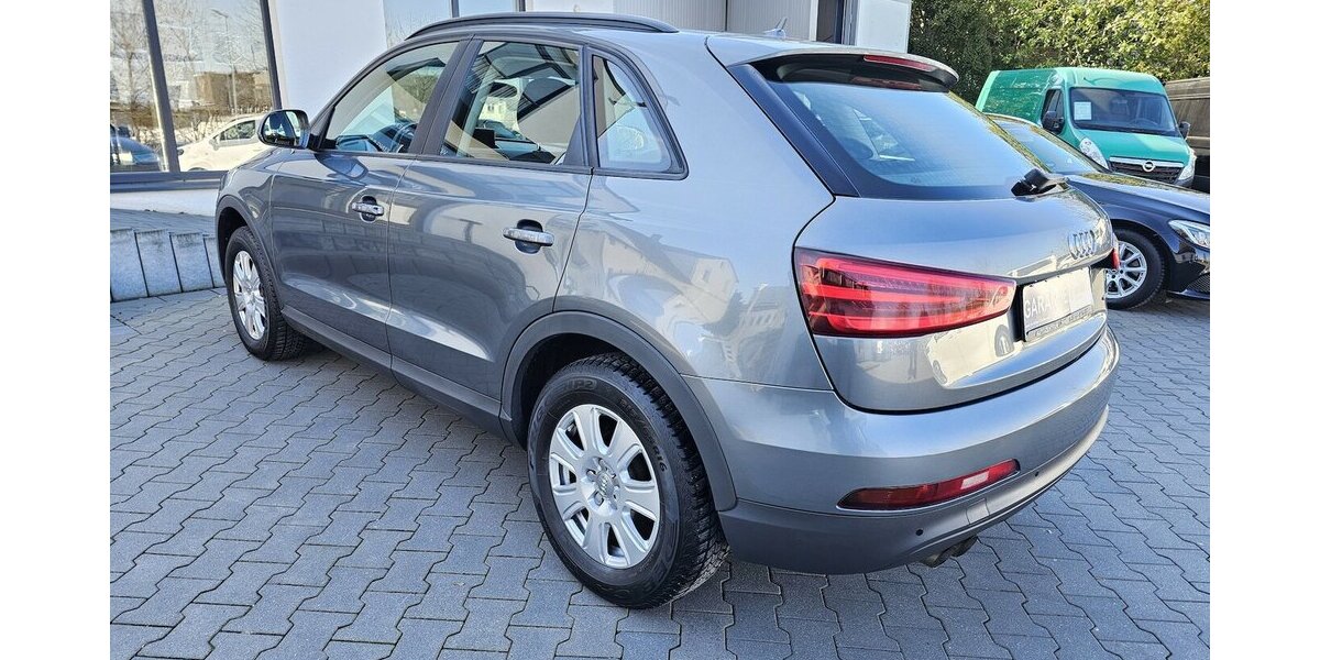 Audi Q3 2.0 TDI quattro NAVI RFK AHK Bi XENON 2.HD 142.149 km 16.490 &euro; Löhne 32584