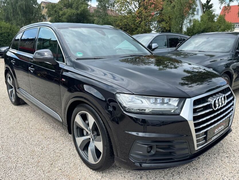 Audi Q7 92.610 km 36.987 € Tuttlingen 78532