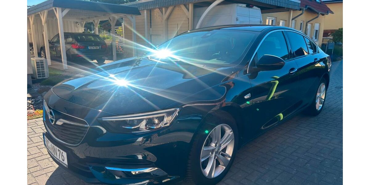 Opel Insignia 88.000 km 17.500 &euro; Berlin 12683