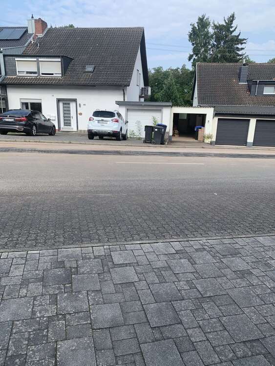Haus zum Kaufen in Bischmisheim 439.000 € 270 m²