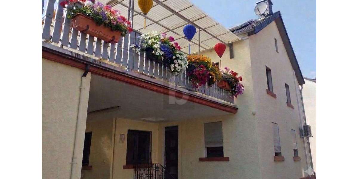 Einfamilienhaus Schöllkrippen - 6 Zimmer, 127 m&sup2;, 245.000&euro; | Angebot:27116979