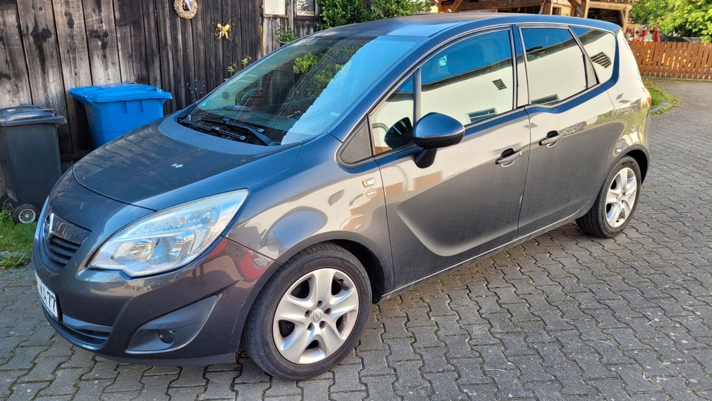 Opel Meriva 142.000 km 2.999 &euro; Tapfheim 86660