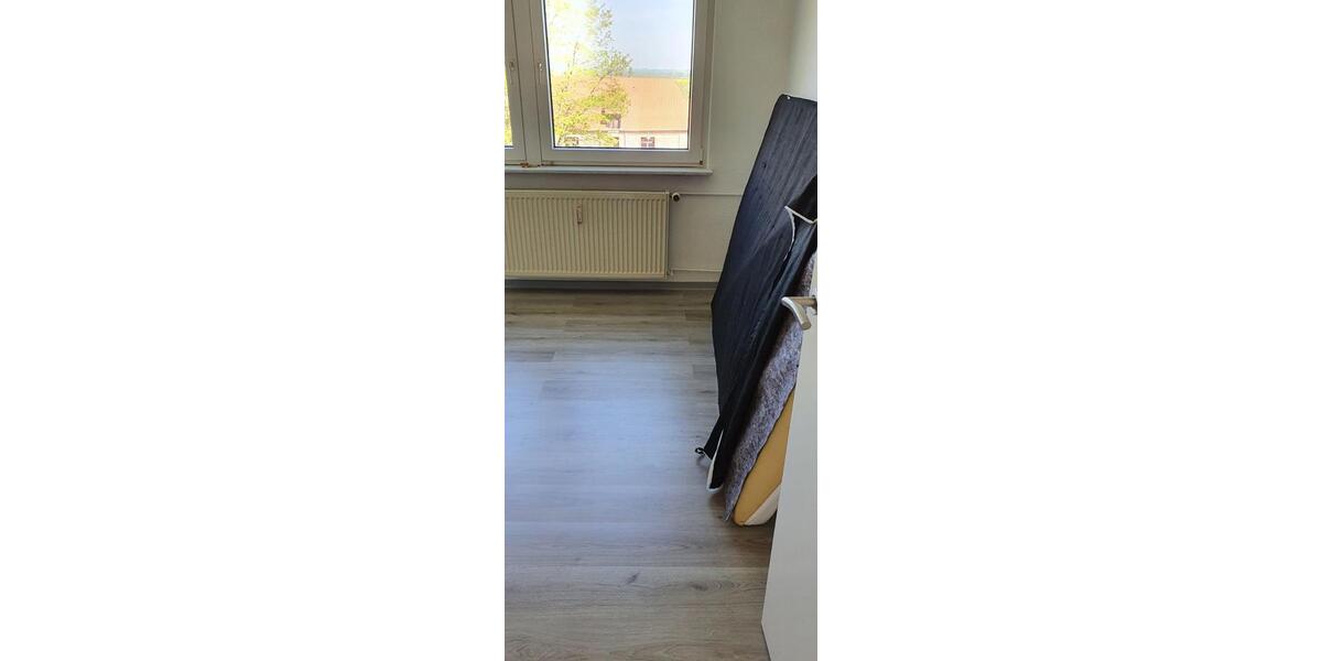 Etagenwohnung Huy - 3 Zimmer, 55 m&sup2;, 300&euro; | Angebot:26626150