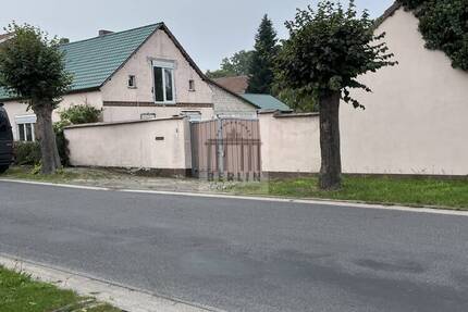 Haus mit Geschichte, großem Grundstück und Raum für Ihre Visionen! 8 zimmer