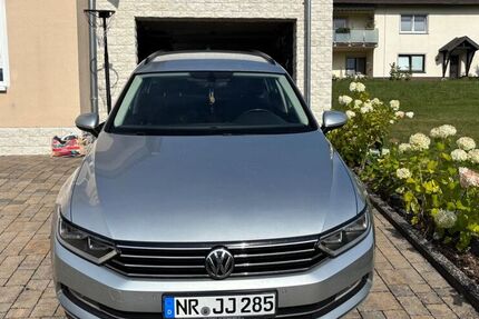 VW Passat Variant