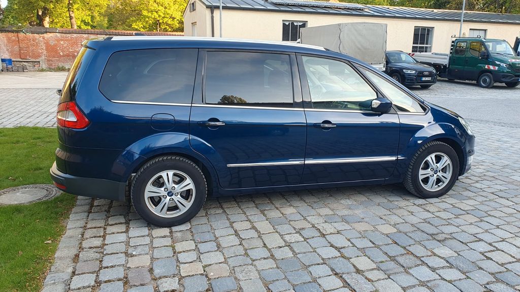 Ford Galaxy 266.000 km 7.200 &euro; München 81375