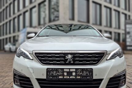 Peugeot 308 183.000 km 6.699 &euro; Würzburg 97080