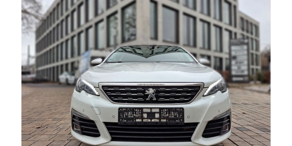 Peugeot 308 183.000 km 6.699 &euro; Würzburg 97080