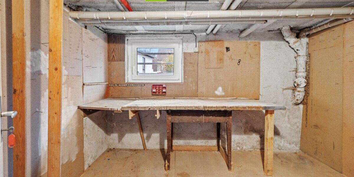 Mehrfamilienhaus, Wohnhaus Aulendorf - 7 Zimmer, 144 m&sup2;, 415.000&euro; | Angebot:25693536
