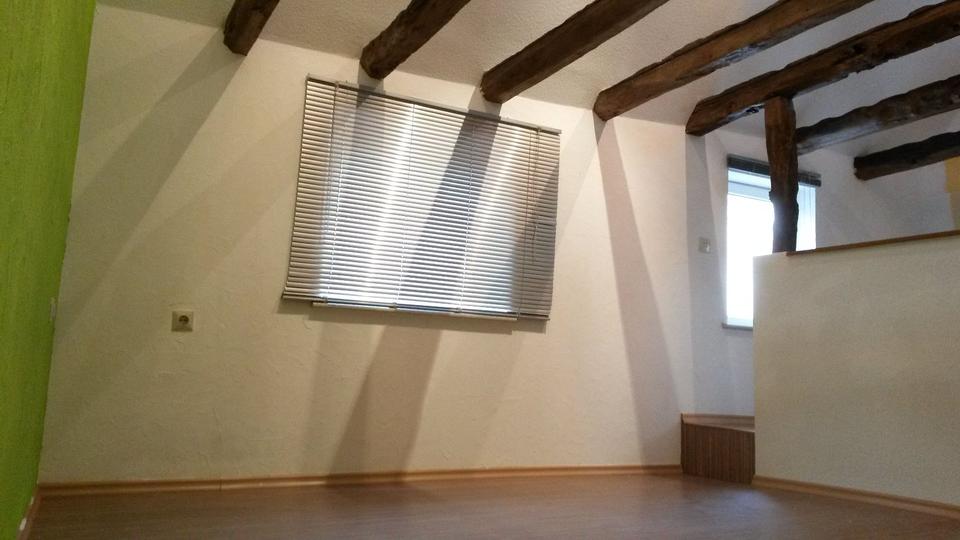 Einfamilienhaus Solingen Central - 4 Zimmer, 74 m&sup2;, 1.300&euro; | Angebot:24379941