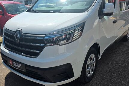 Renault Trafic 55.352 km 27.950 &euro; Düsseldorf 40591