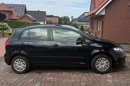 VW Golf Plus 201.000 km 2.300 &euro; Berge 49626